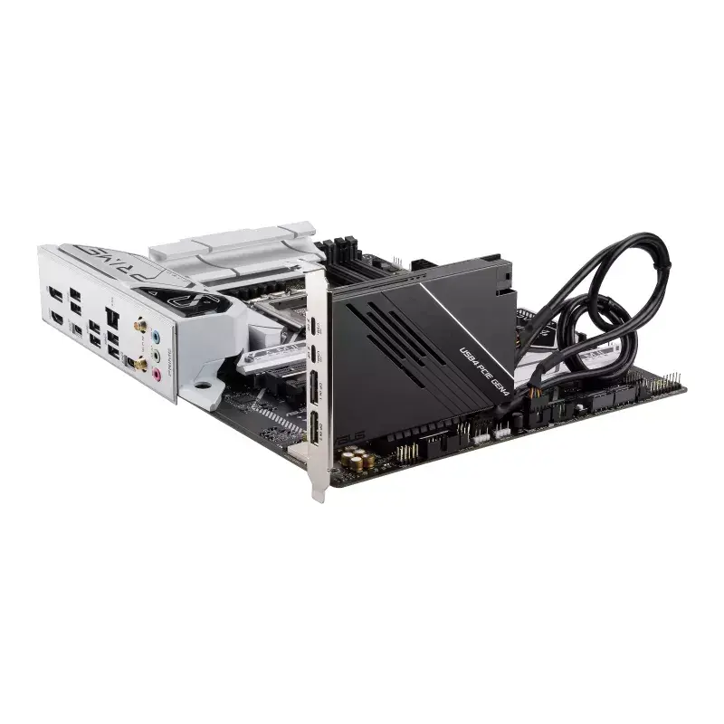 ASUS USB4 PCIe Gen4 Card Photo 4