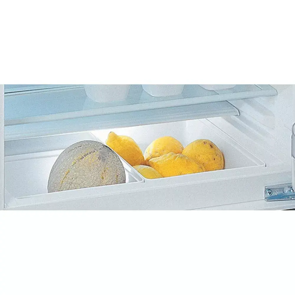 Whirlpool WBUL021 built-in fridge 144 L Photo 3