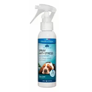 Anti-stress spray for dogs FRANCODEX FR170315 100 ml bottle, spray for stress relief, suitable at any age