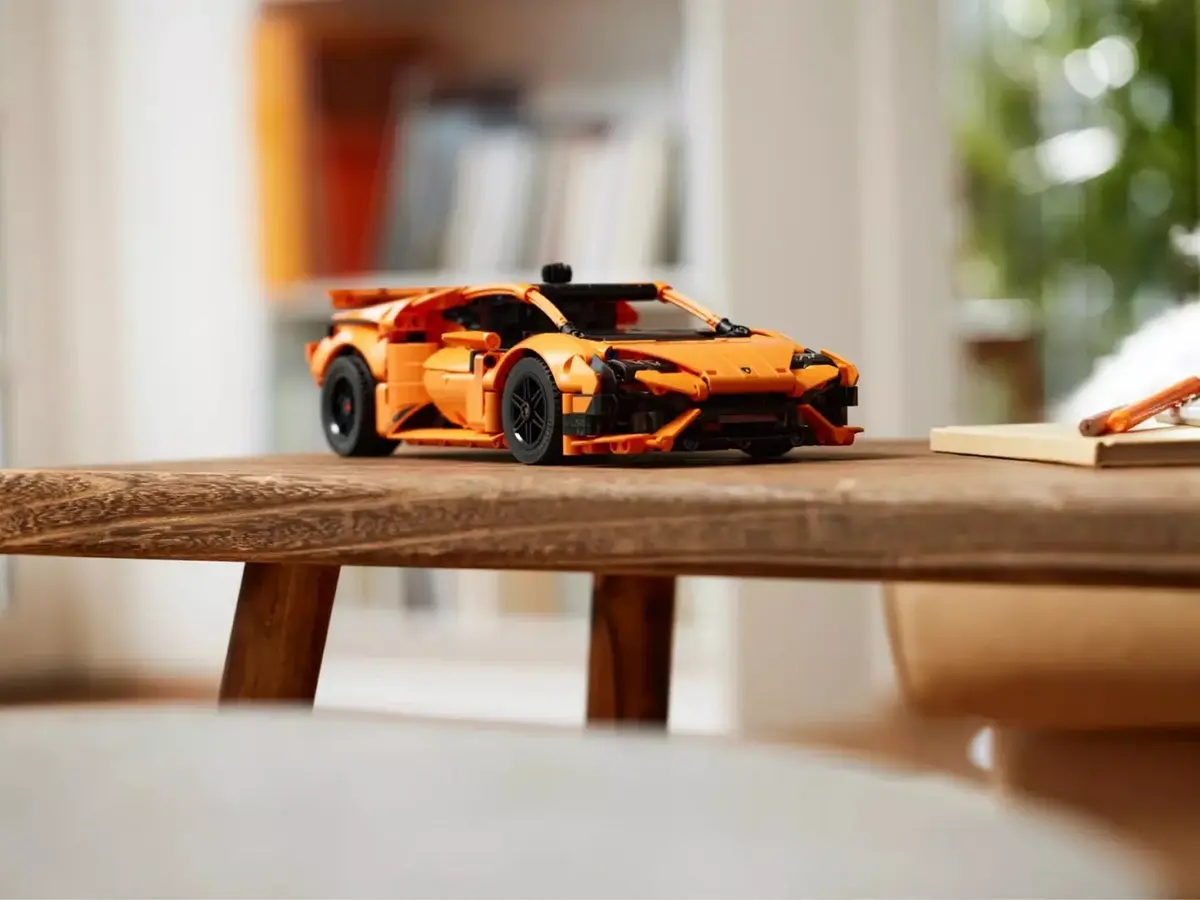 LEGO Technic Lamborghini Huracán Tecnica 42196 modelis Photo 10