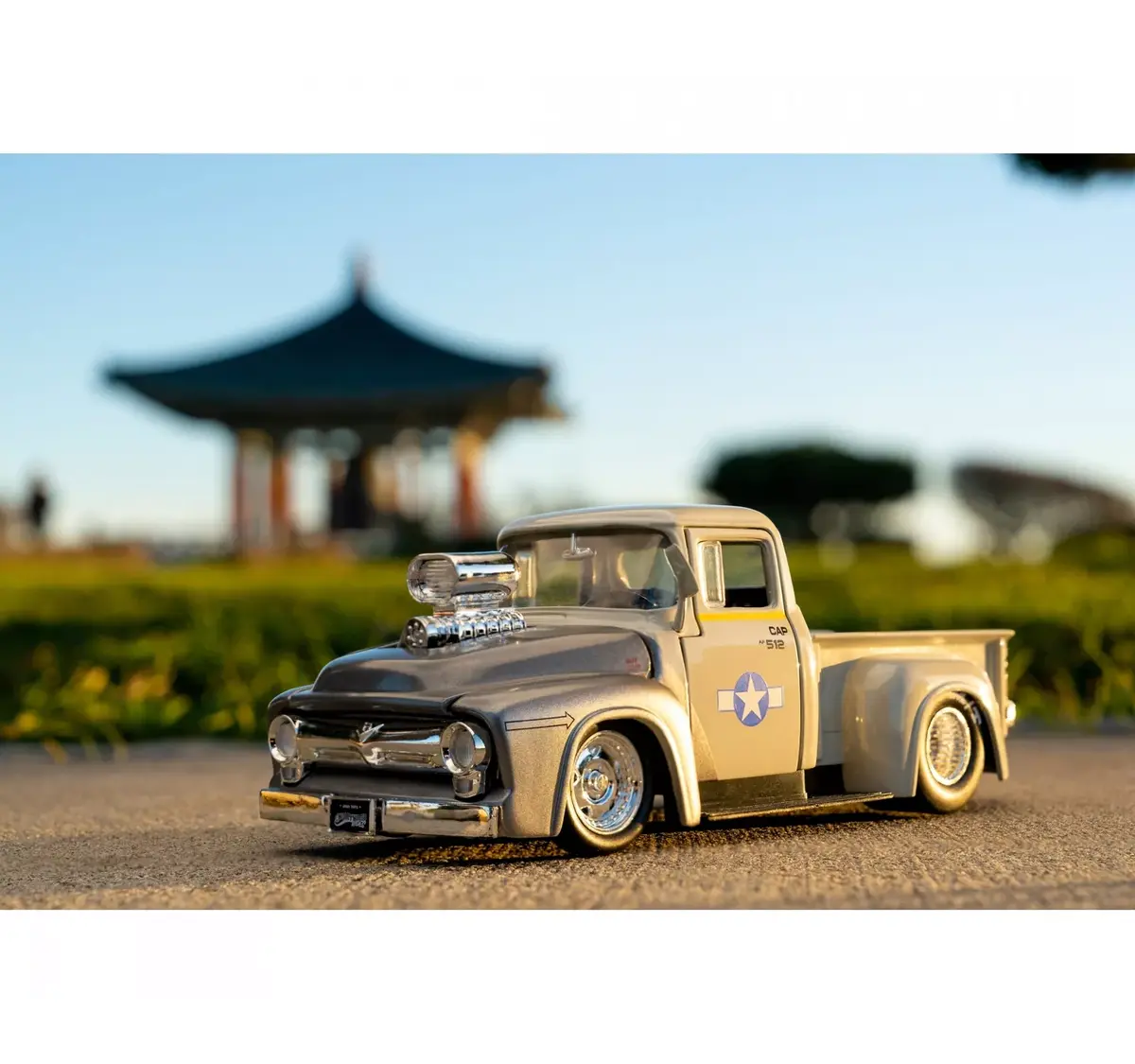 Jada Toys Street Fighter 1956 Ford Pickup 1:24 Modelis Photo 10
