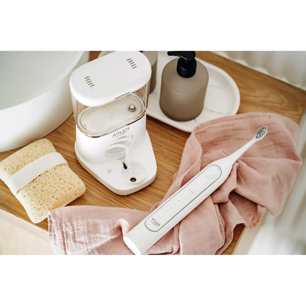 Toothbrush Adler 2-in-1 Water Flossing Sonic Brush AD 2180w Photo 14