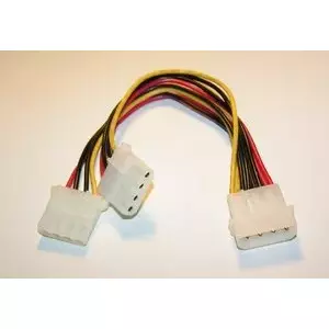 Iekštīkla Molex sadalītāja kabelis Sharkoon 1x Molex uz 2x Molex 4044951018925