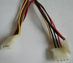 Sharkoon разветвитель Molex 1x на 2x Photo 2