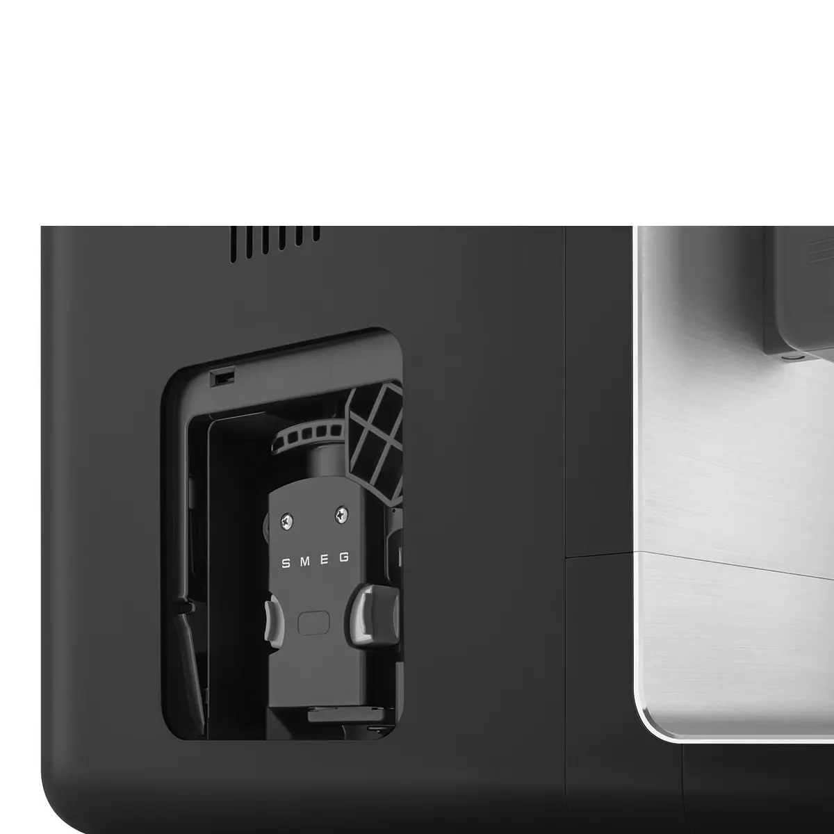 Эспрессо-кофемашина Smeg BCC13BLMEU Photo 7