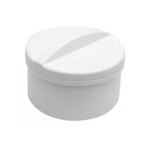 Zobu plākšņu kastīte PDS CARE 28500 — apaļa plastmasas kārbiņa ar vāku, Ø 95 mm × Augst. 60 mm, balta