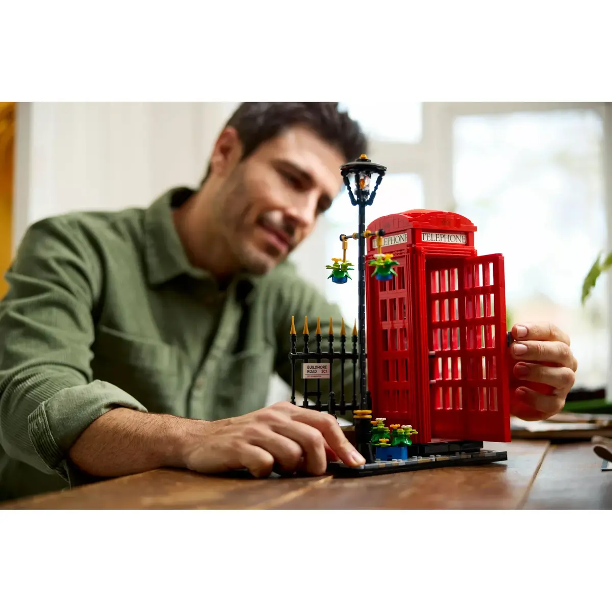Конструктор LEGO Red London Telephone Box 21347 Photo 8