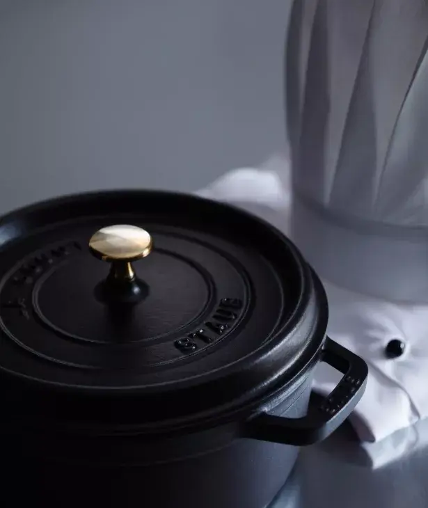 Single pan Staub Cocotte 18 cm Photo 9
