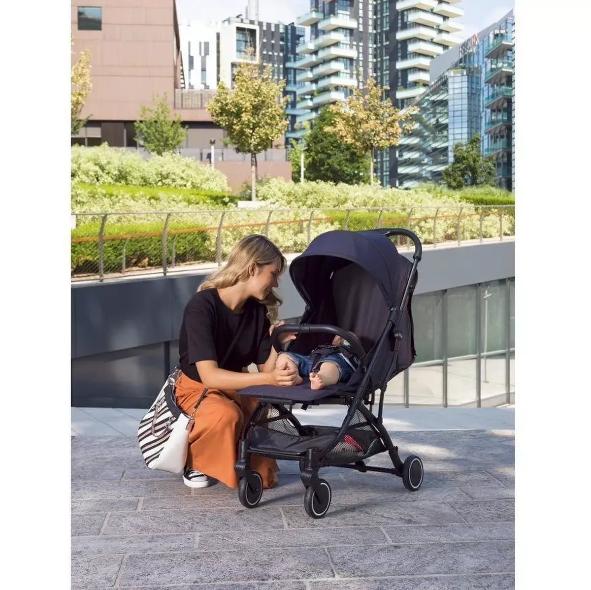 CHICCO Trolley Me lightweight stroller Photo 3