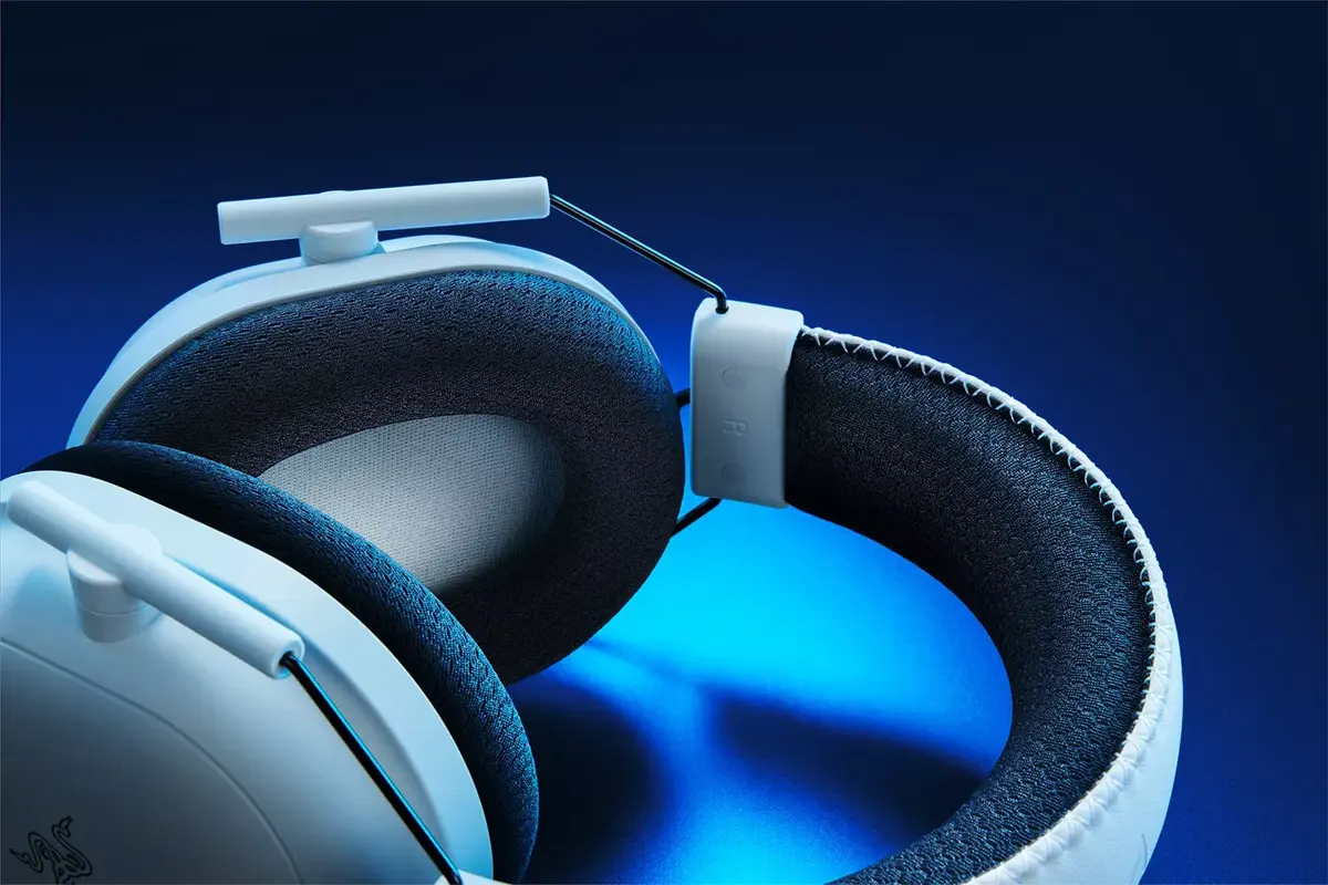 Наушники Razer BlackShark V2 Pro Photo 3