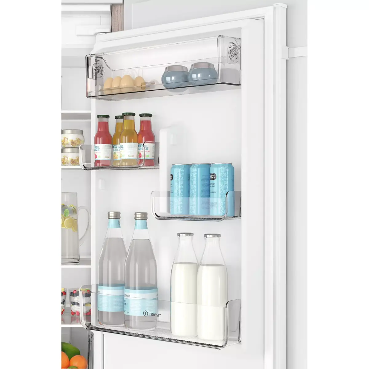 Встраиваемый холодильник INDESIT INC18 T112 Photo 10