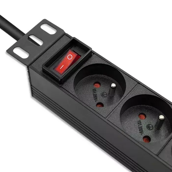Qoltec 10 collu 1U statīva strāvas bloks 4x French Photo 5