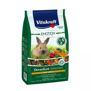 Сухой корм для кроликов Vitakraft Emotion Sensitive 600 г — полнорационный корм для взрослых кроликов с чувствительным пищеварением, вкус овощей, 17% сырой клетчатки