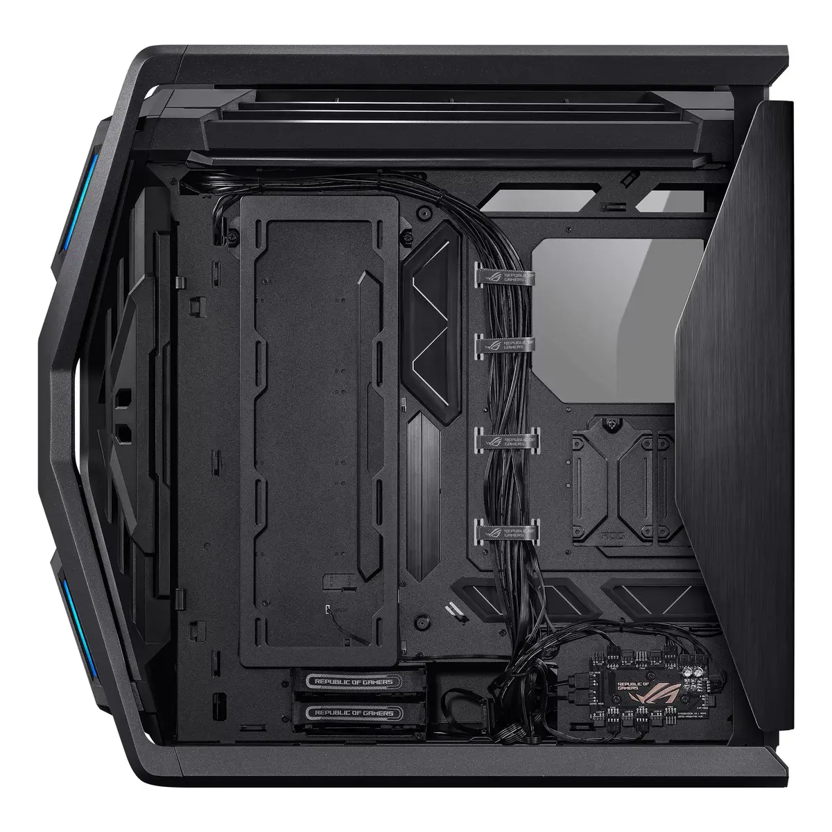 Корпус ASUS ROG Hyperion GR701 BTF Edition Photo 18