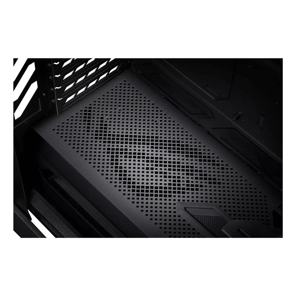 Корпус ASUS ROG Hyperion GR701 BTF Edition Photo 29