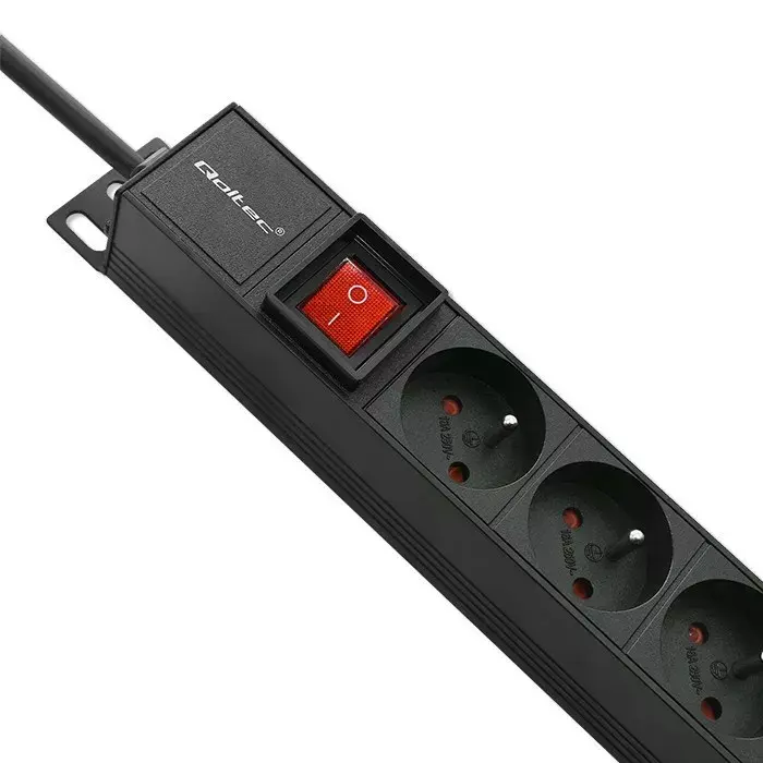 Strāvas sadalītājs QOLTEC 54604 — 16A PDU, 16x franču, vertikāls Photo 4
