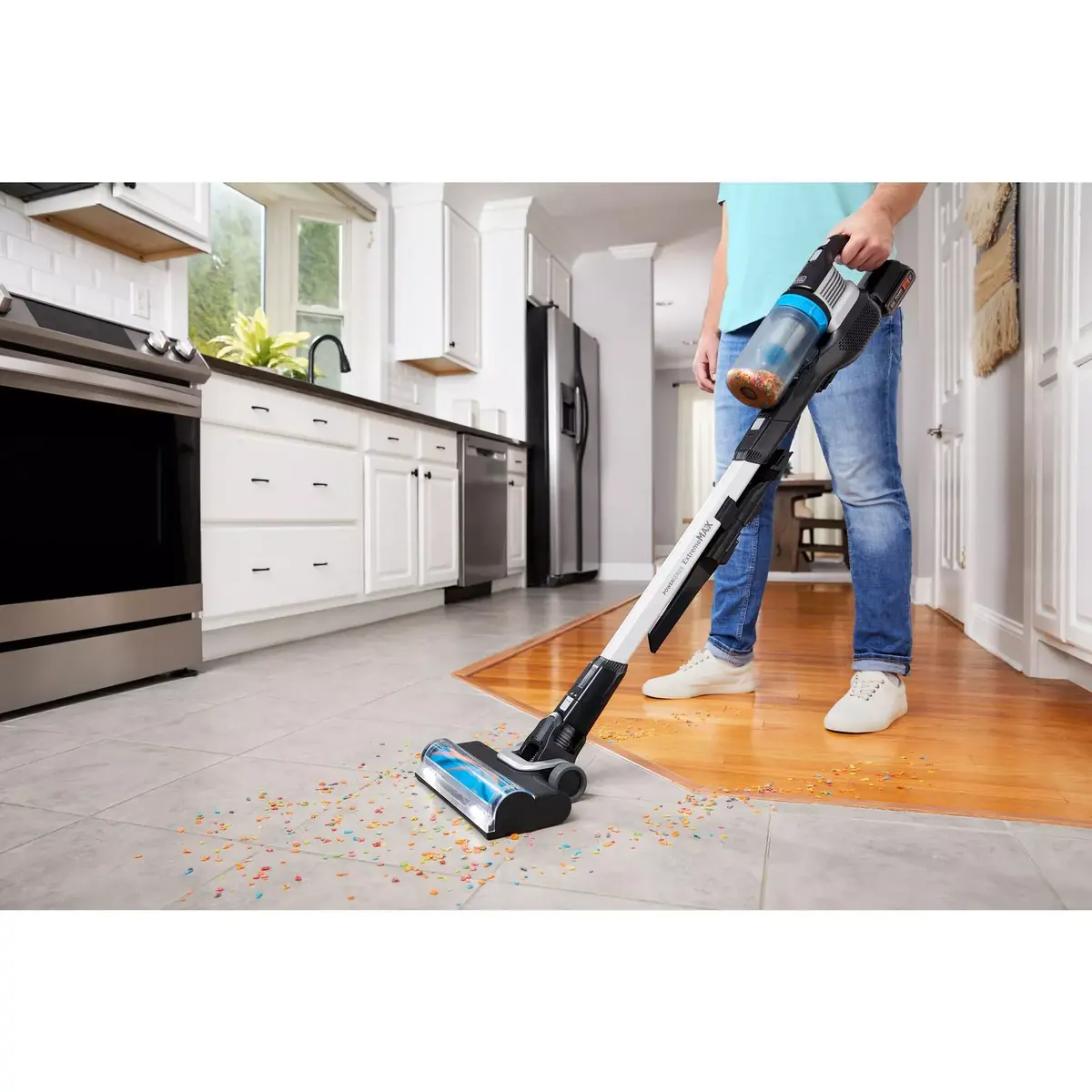 Ручной пылесос Black & Decker BHFEB520D1 Photo 2