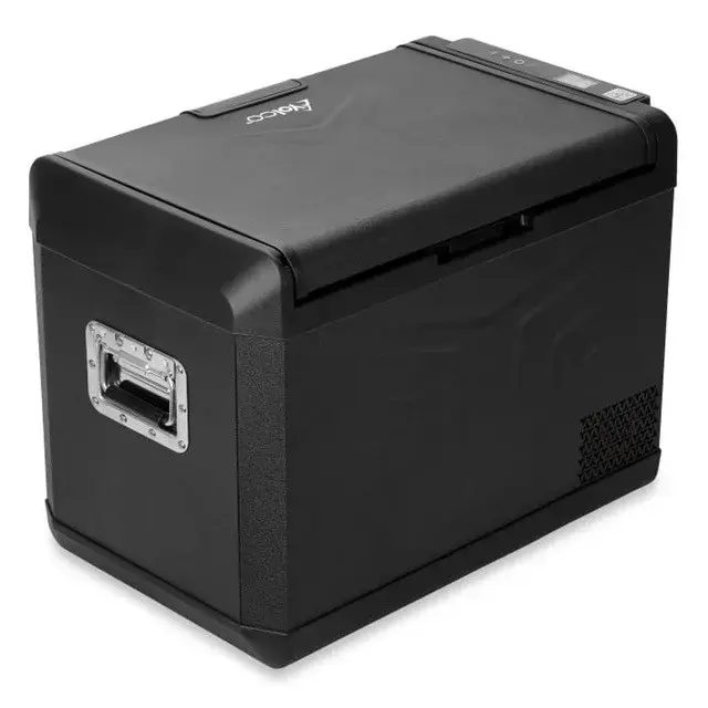 Yolco GCX47 Black portable compressor fridge Photo 4