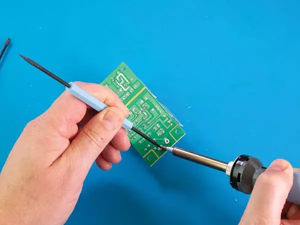 Набор инструментов Velleman VTSA Photo 6