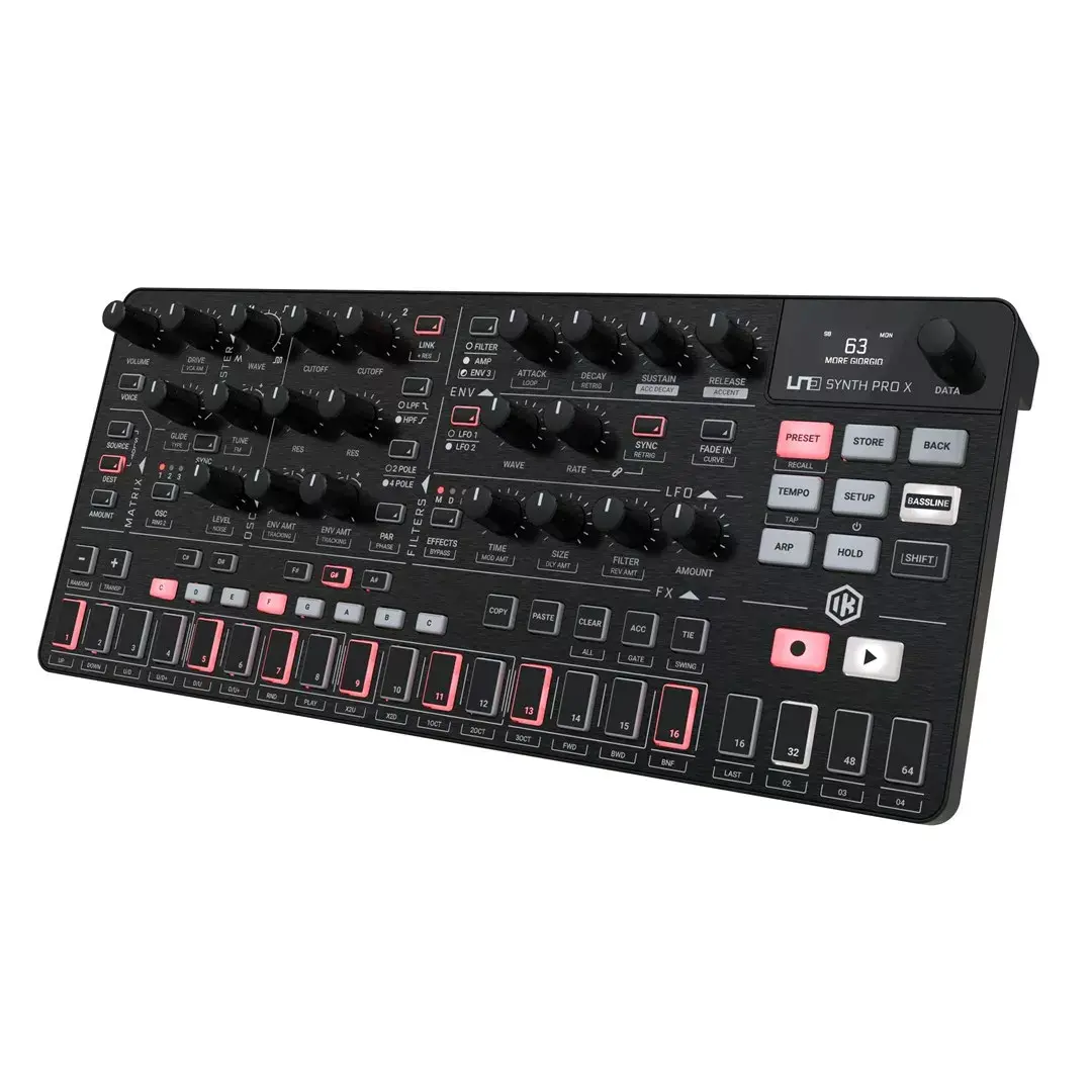 Аналоговый синтезатор ik multimedia Uno Synth Pro X Photo 3