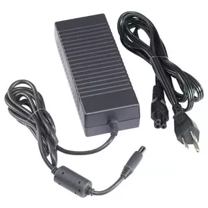 Зарядное устройство DELL P450-12058 Черное AC Indoor