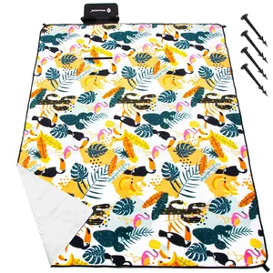 Picnic blanket Springos PM042 150x200 cm multicolor