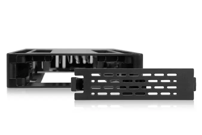 Корпус для диска Icy Dock MB882SP-1S-3B Photo 8