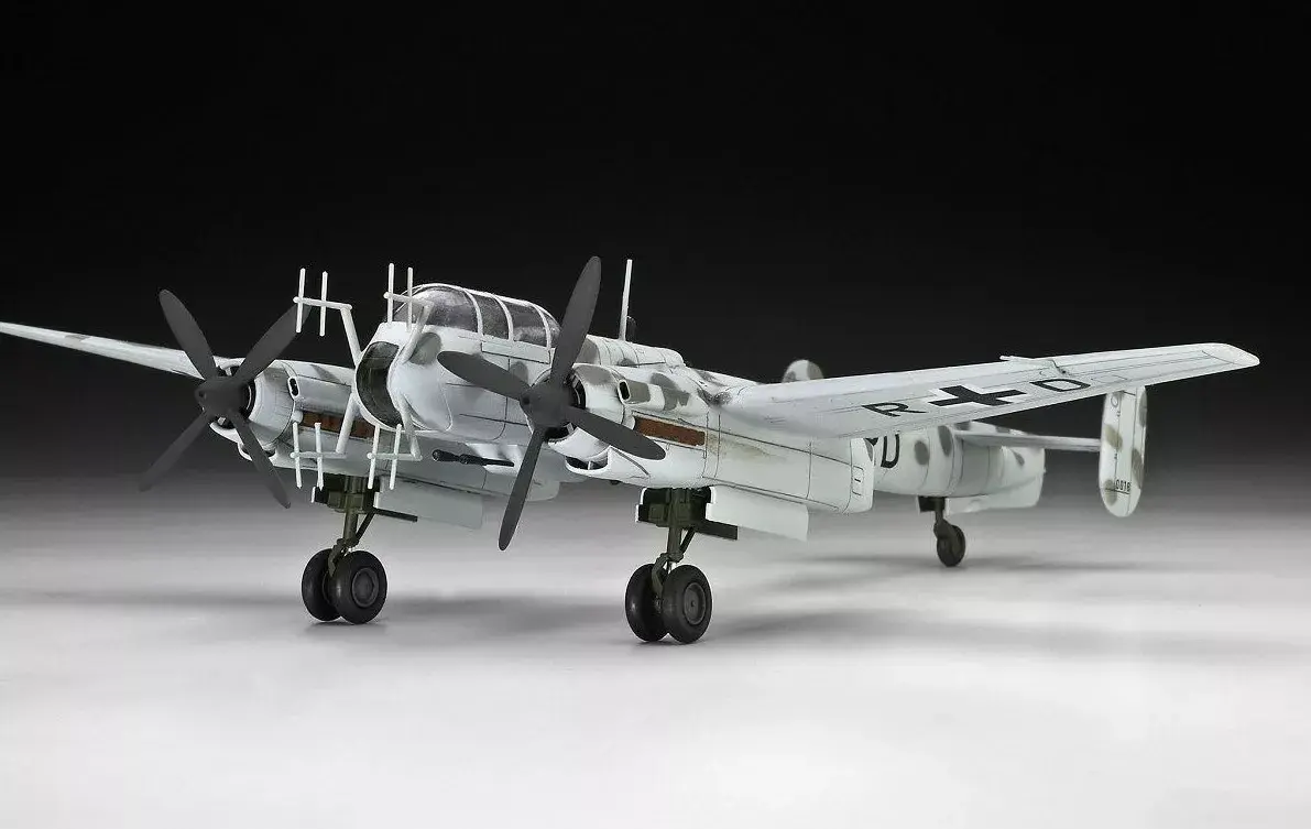 REVELL Arado AR-240 modelis 1/72 Photo 3