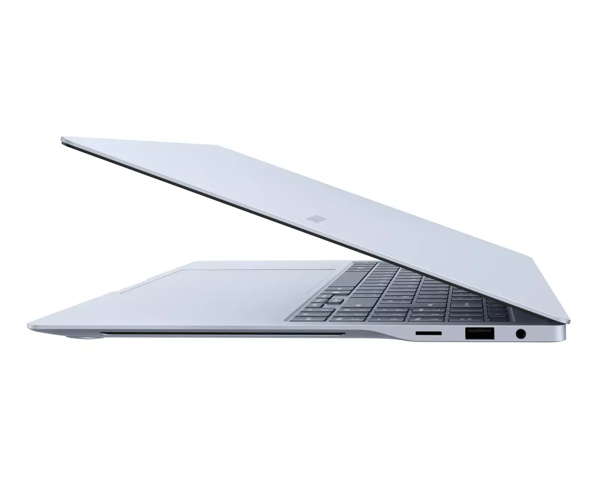 Klēpjdators Samsung Galaxy Book4 Edge Photo 8