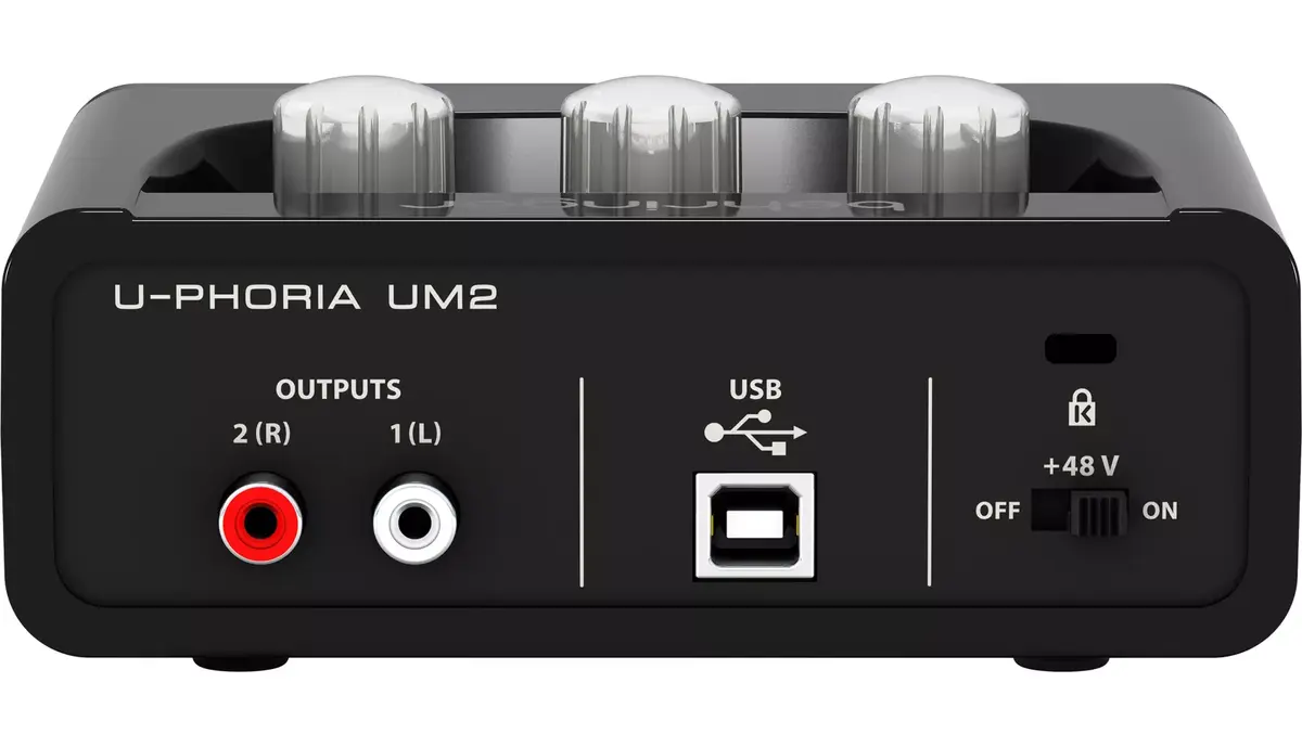 Преамп Behringer UM2 Photo 7
