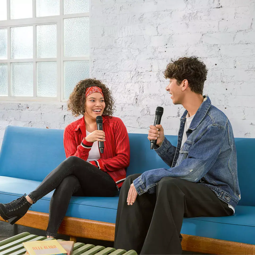 Rokā turams kondensatora mikrofons RØDE Interview Pro Photo 9