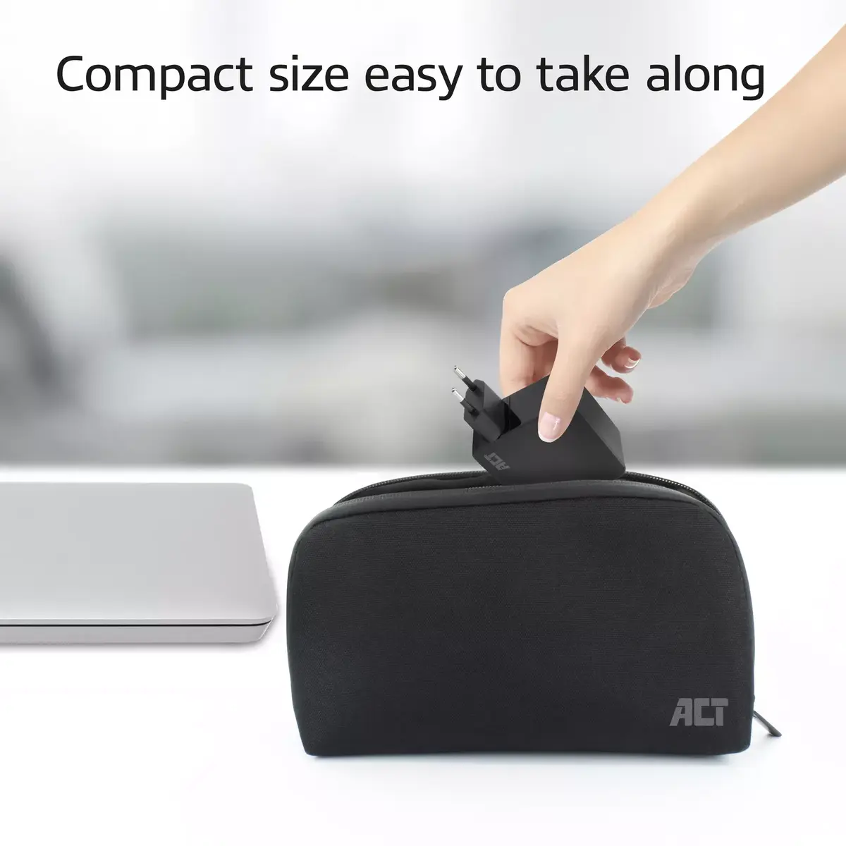 ACT USB-C Laptop Wall Charger 65W Photo 7