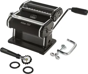 Pasta maker Marcato ATLAS 150 NERA with pasta wheel Nero — manual roller for fresh pasta sheets