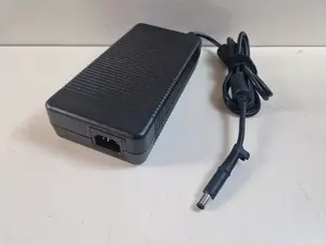 AC adapter HP Smart 230W for HP laptops, model 593534-001