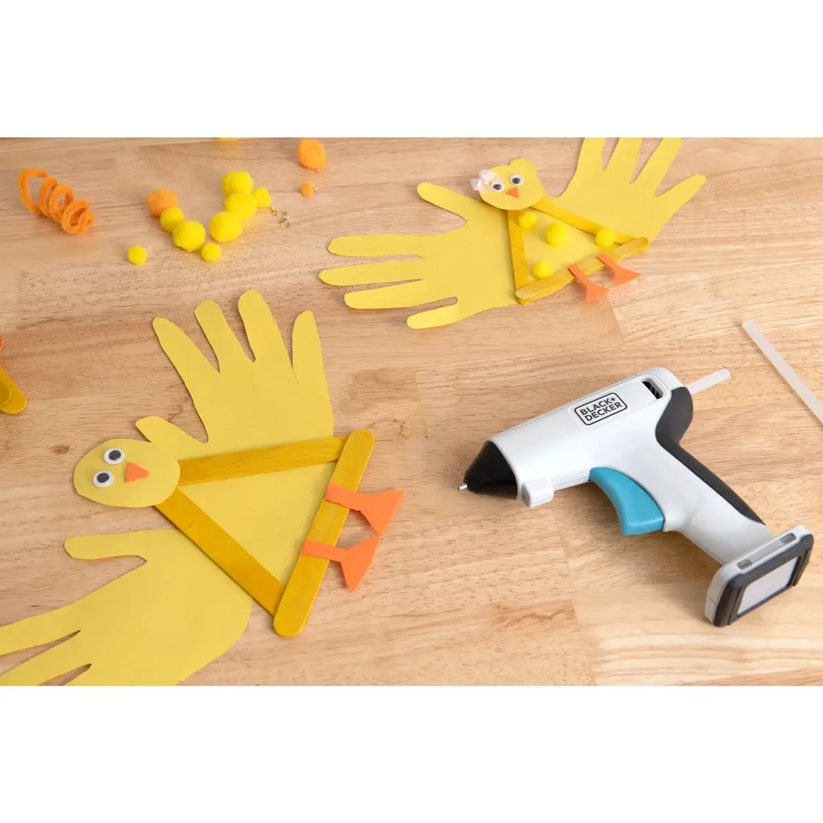 Hot glue gun Black & Decker BCGL115-XJ Photo 8