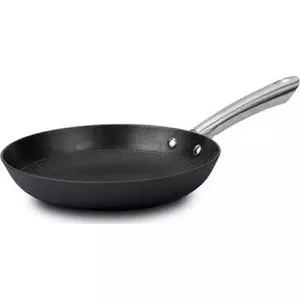 Cast iron frying pan 24 cm NAVA ATLAS — induction-compatible, stainless steel handle, non-stick honeycomb coating