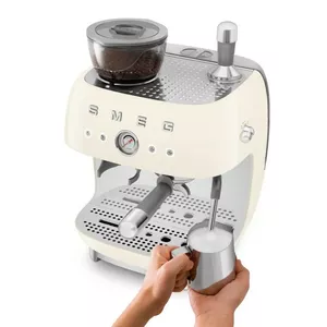 Smeg EGF03CREU Manual Espresso Machine with Built-in Grinder, 2.4 L, 1650 W, Cream