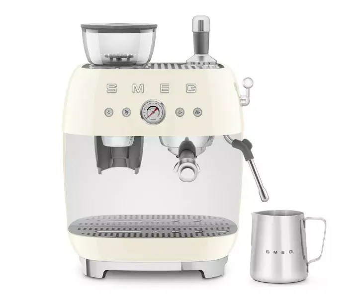 Smeg EGF03CREU Manual Espresso Machine Photo 2