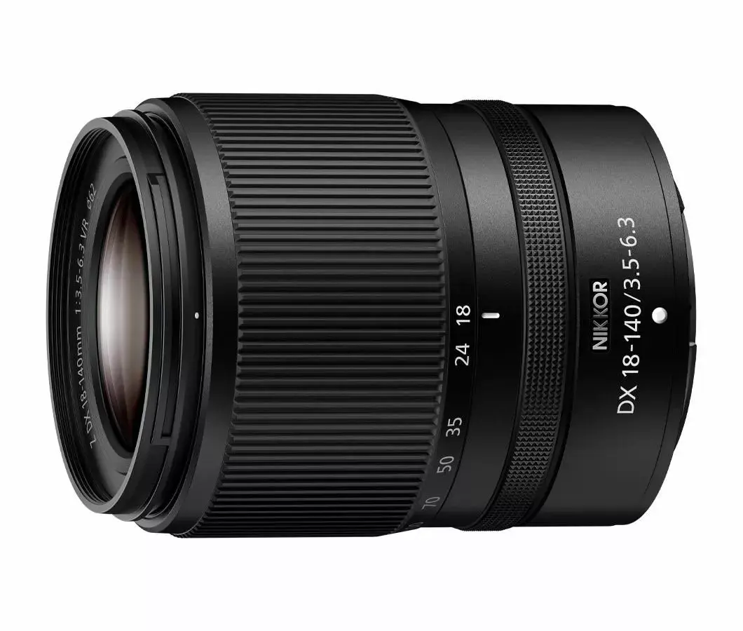 Nikon DX 18-140mm f/3.5-6.3 VR Standard Lens Photo 1