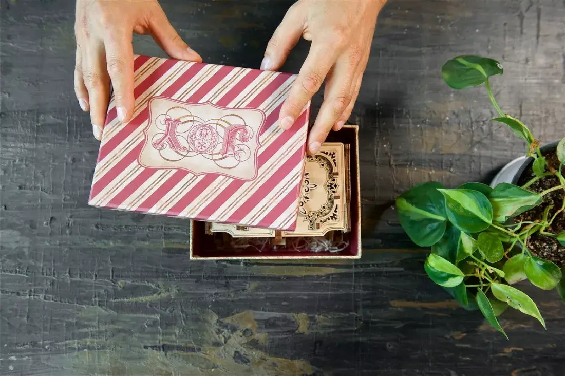 3D Puzzle UGears Antique Box Photo 28