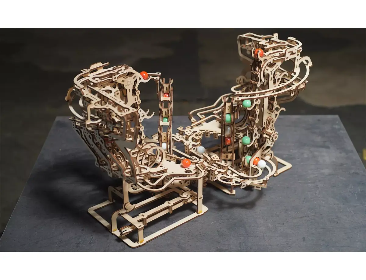 UGears Marble Run Chain Hoist модель набор Photo 13