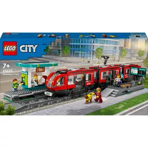 Construction toy tram set LEGO City 60423 — modular tram vehicle and tram stop, 811 pieces, 6 minifigures, recommended age 7+