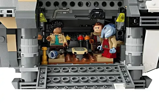 LEGO Star Wars Onyx Cinder 75374 Photo 4