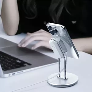 Tālruņa statīvs SODI SIM-300 sudraba MagSafe — galda turētājs MagSafe saderīgiem iPhone