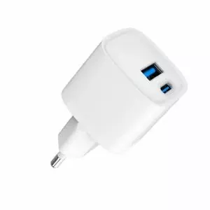 Charger Evelatus ETC07 USB-A and USB-C 30W max – compact dual-port mobile charger