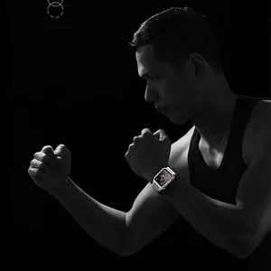 usams Siksniņa ar aizsargkorpusu Apple Watch 44/45 mm (4/5/6/7/SE) — sarkana ZB74IW3