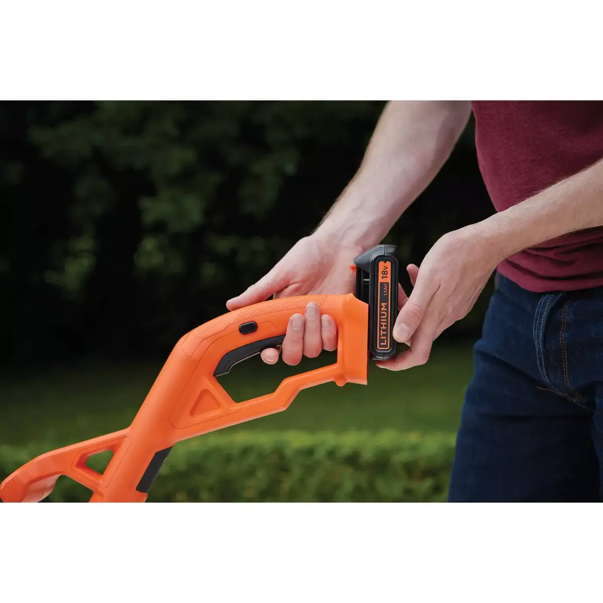 String trimmer Black & Decker ST182320-QW Photo 6