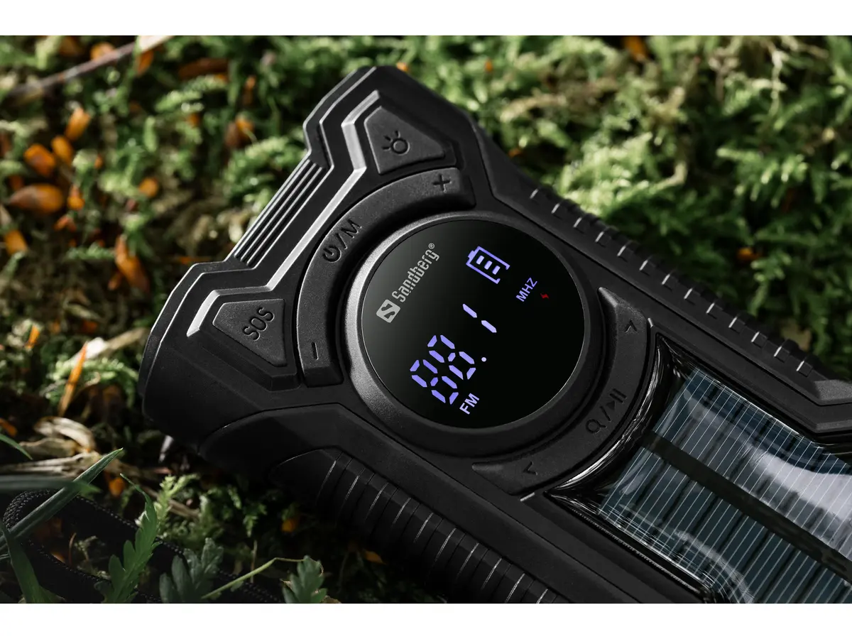 SANDBERG Survivor Radio All-in-1 5000 Portable Radio Photo 7