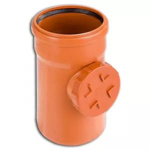 Inspekcijas šahta PP 110 mm Kaczmarek ar tīrīšanas rīku, modelis 0747203300