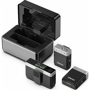 Bezvadu piekaramais mikrofons Ulanzi AM-18 — 2× mikrofonas, 8 GB atmiņa, 100 m darbības rādiuss